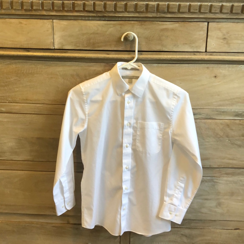 Boys Size 10 Crisp white button down dress shirt